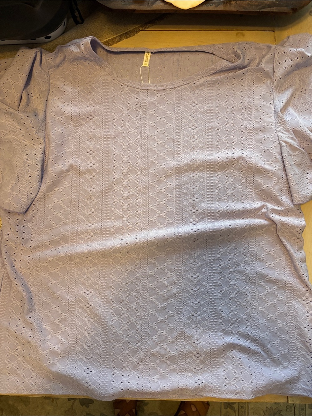 Light Lavender flutter sleeve Eyelet Short Sleeve Women's Top size XXL